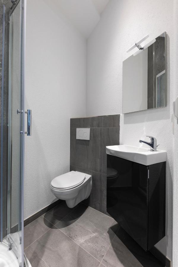 Iqs Rooms - Chambre Double Avec Salle De Bain Люксембург Екстер'єр фото